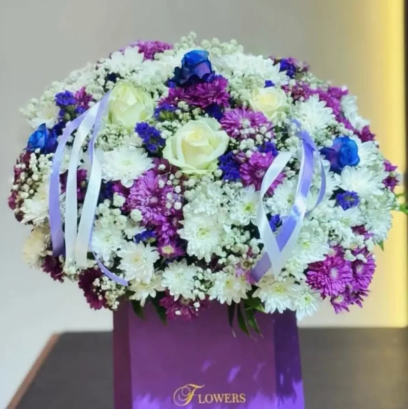 باکس گل خواستگاری در گلسرای لیلیوم