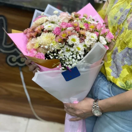 دسته گل در گلسرای لیلیوم